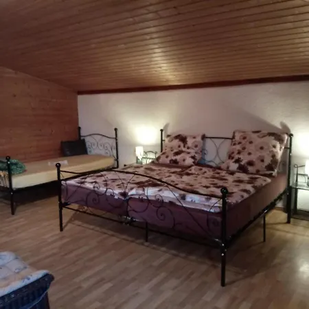 Bed & Breakfast Doppelzimmer *